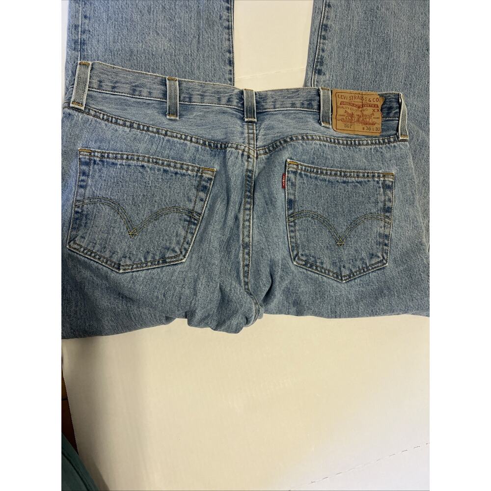VTG Levis 501 Jeans Mens 36x32 Blue Medium Wash Straight Leg Button Fly USA - Picture 3 of 7